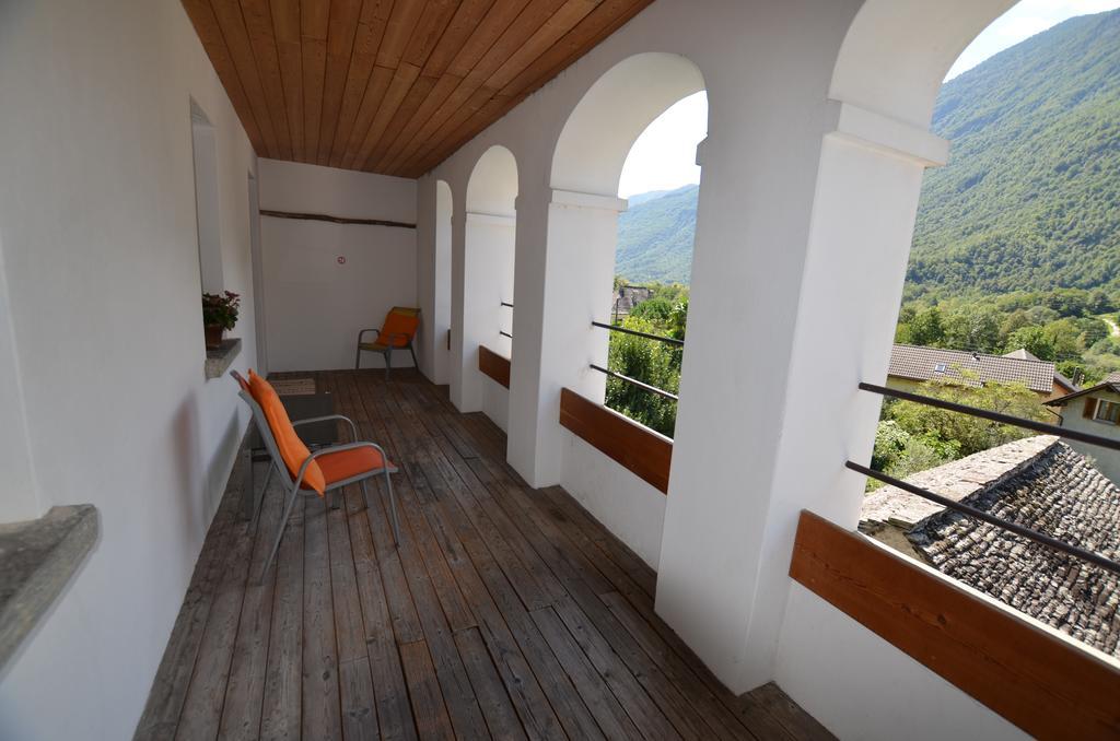 Hotel Garni Maggia Giumaglio المظهر الخارجي الصورة