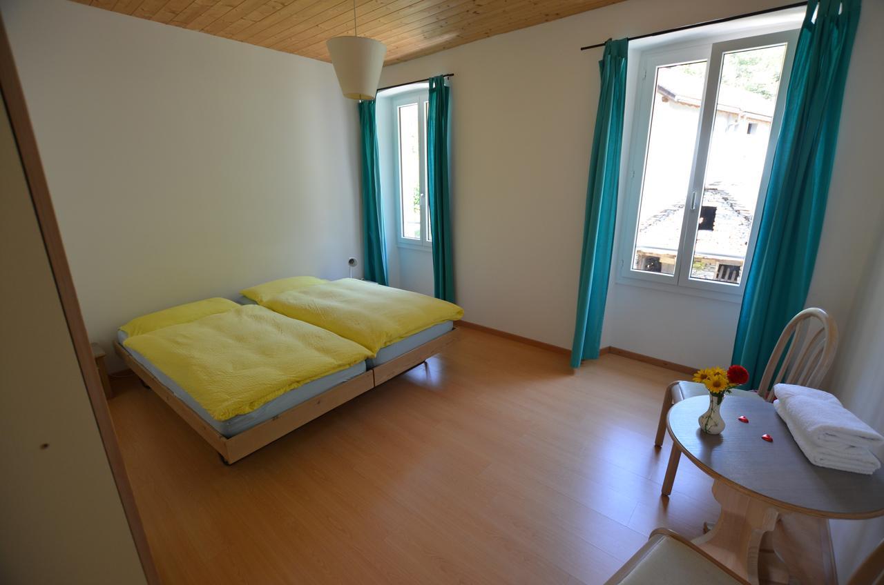 Hotel Garni Maggia Giumaglio المظهر الخارجي الصورة